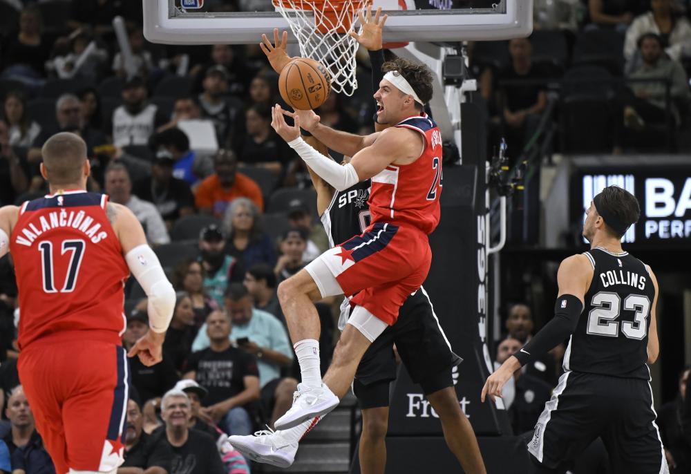 但她通过不 但她通过不