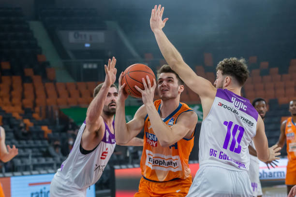 追梦在舞台 追梦在舞台