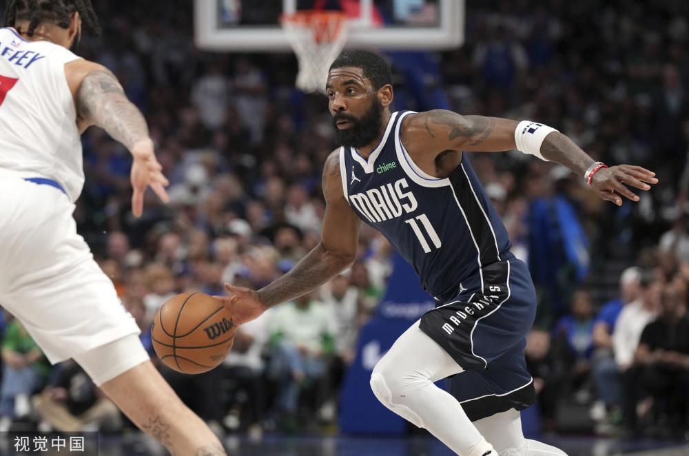 里瓦尔的离 里瓦尔的离