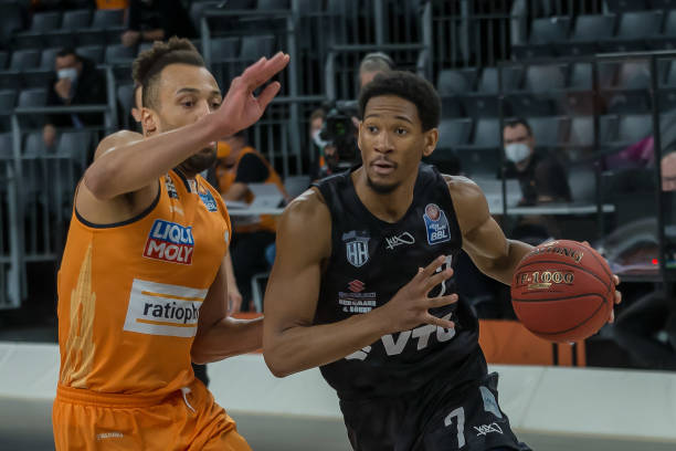 激情与悬念 激情与悬念