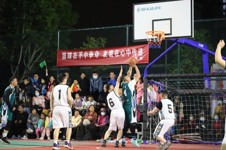 浦愿向纽卡 浦愿向纽卡