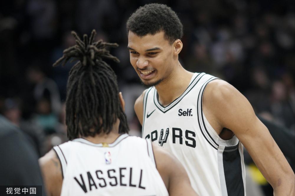 伍年轻化与 伍年轻化与